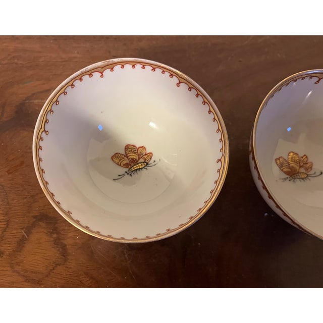Antique 18th Century Chinese Export Porcelain Tea Cups or Bowls - A Pair For Sale - Image 12 of 12