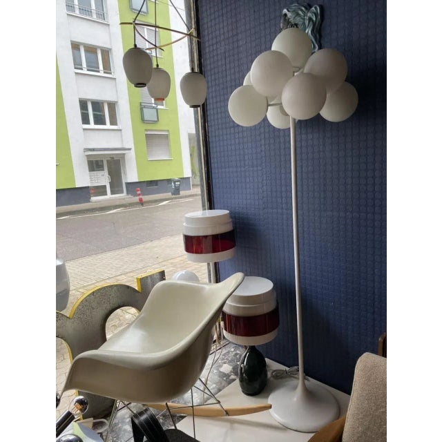 Modern Swiss White Atomic Floor Lamp by E.R. Nele & Bill for Temde, 1960s For Sale - Image 3 of 18