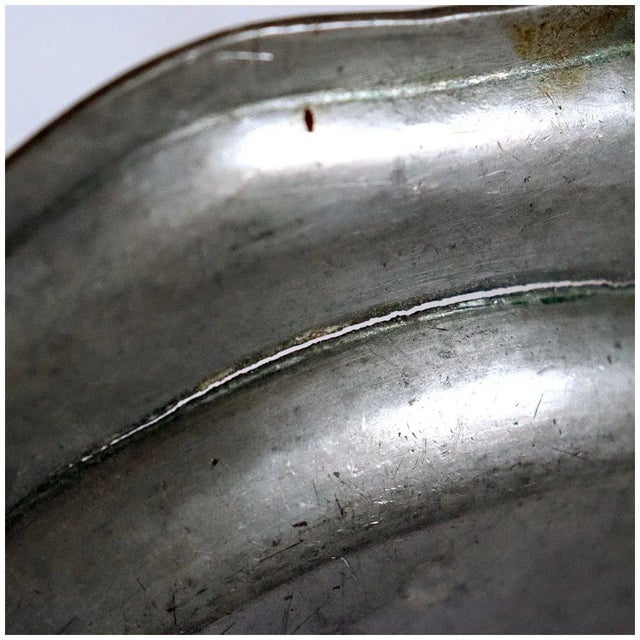19th Century English Georgian Pewter Wavy Edge Multi-reed Plate For Sale - Image 5 of 6