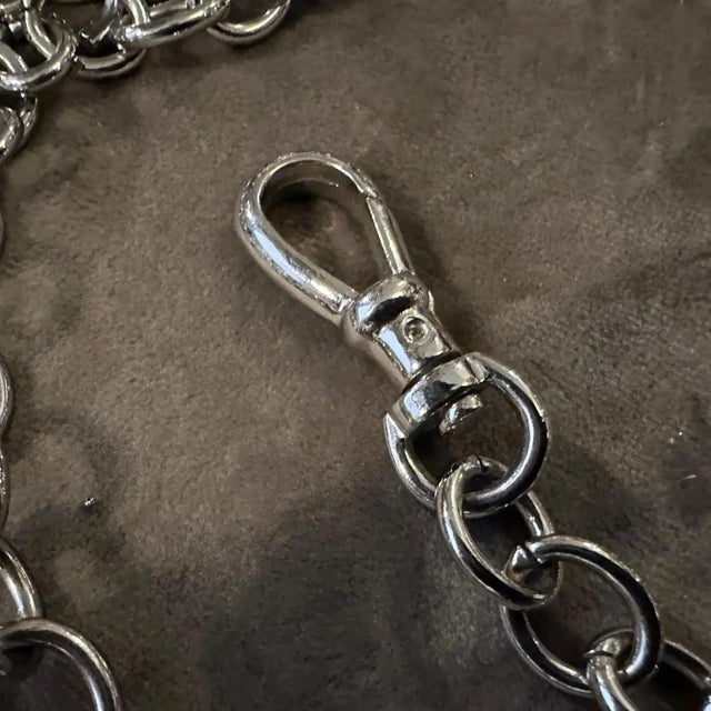 1990s Iconic Silver Plated Logo Chain Necklace by Roberta Di Camerino For Sale - Image 4 of 15