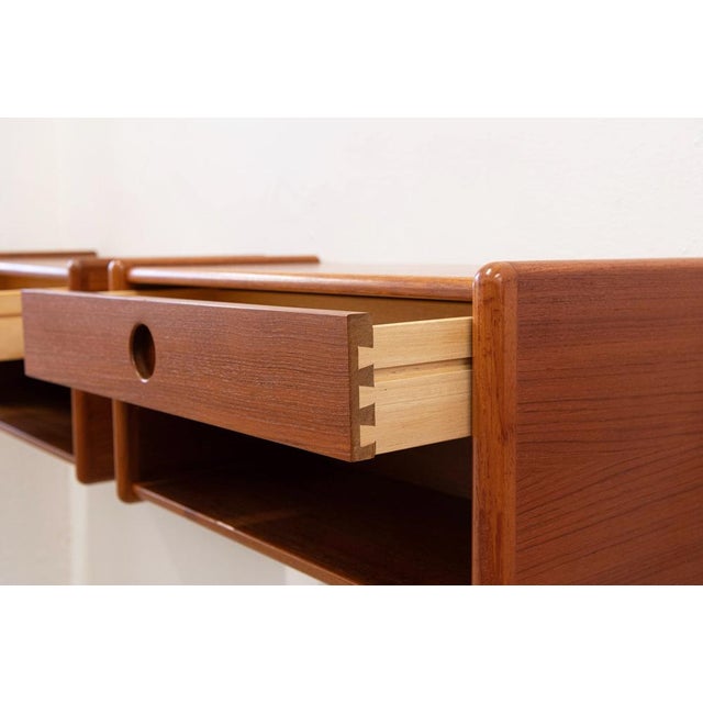 Wall Mounted Cabinets attributed to Vildbjerg Møbelfabrik, 1960s, Set of 2 For Sale - Image 4 of 7