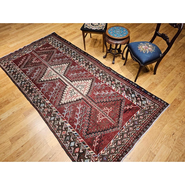 Burgundy Vintage Persian Shiraz Tribal Area Rug, Hand-Knotted Wool, Geometric Pattern, Burgundy & Ivory, 5x10 For Sale - Image 8 of 18