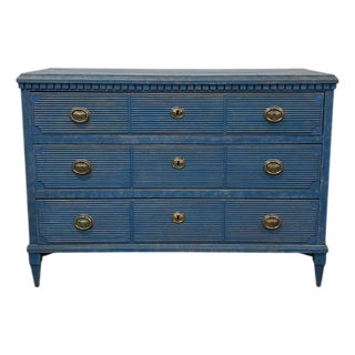 Mid 19th Century Gustavian Style Commode For Sale