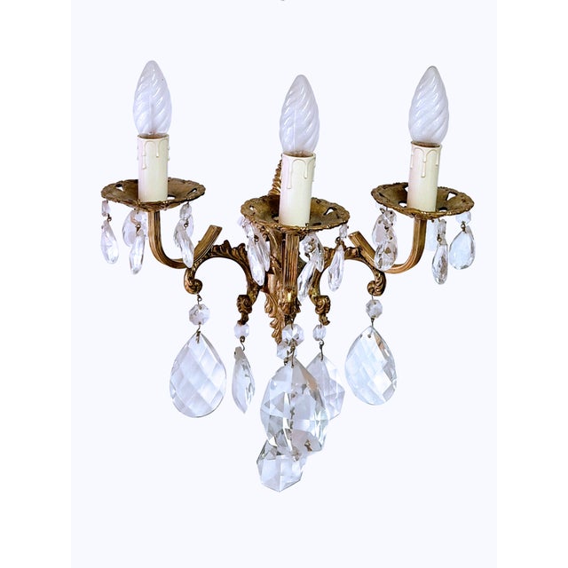 Bronze and Crystal Wall Lamps in the style of King Umberto of Savoy, 1890s, Set of 2 For Sale - Image 4 of 11