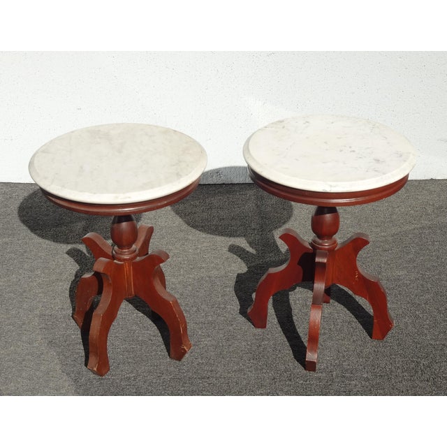 Pair of Antique White Marble Top Mahogany Parlor Round Brown Side Tables Italy For Sale - Image 4 of 18