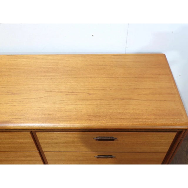 Mid Century Modern Vintage Teak Dresser Bank of Drawers Chest For Sale - Image 11 of 15