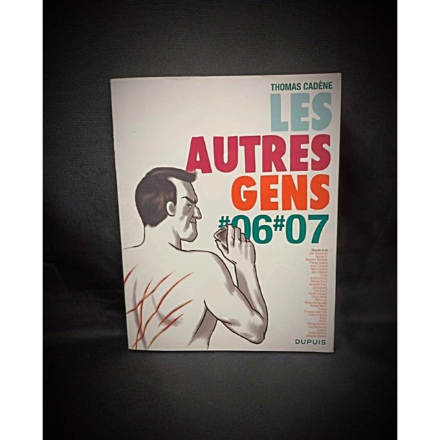 Explore the engaging narrative of Les Autres Gens 06 07 by Thomas Cadène, published by Editions Dupuis. This book,...