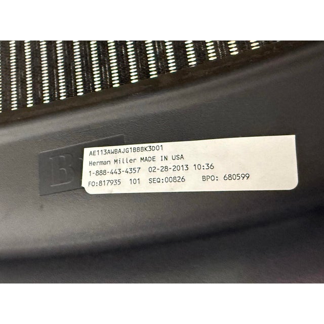 Herman Miller Aeron Office Chair, Size B For Sale - Image 12 of 12