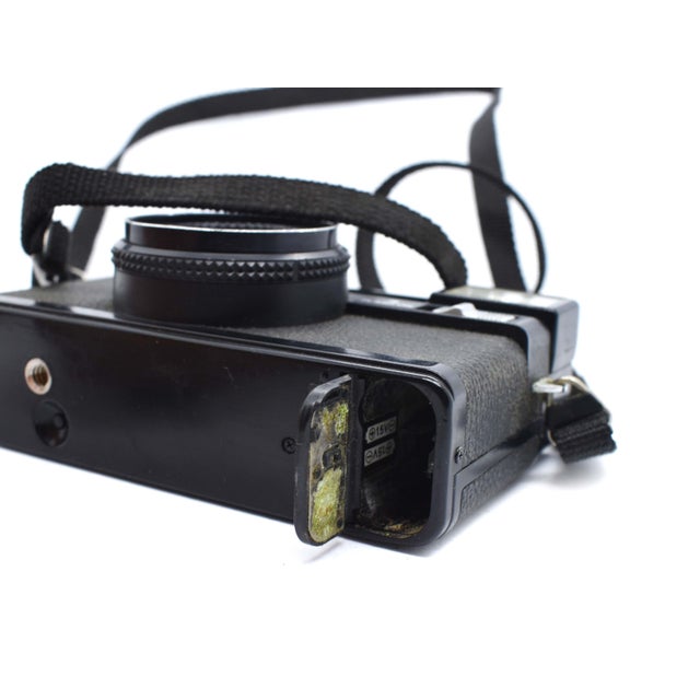 Black 1980's Minolta Hi-Matic S2 With Fixed 38mm Lens With Popup Flash Film Camera For Sale - Image 8 of 9