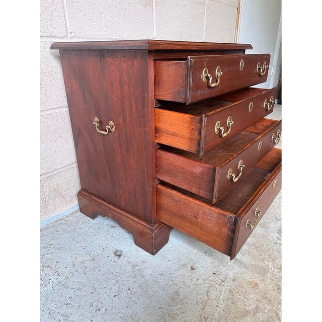 Mid 20th Century Mid 20th Century Vintage Chippendale Style Mahogany 4 Drawer Chest or Nightstand For Sale - Image 5 of 11