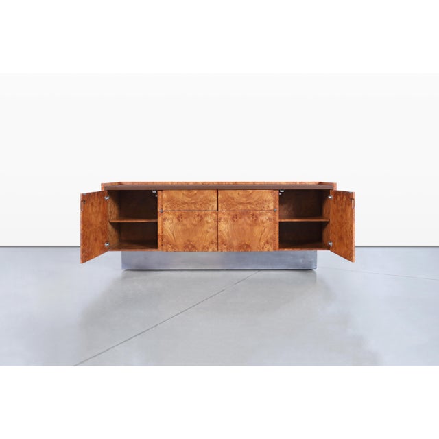 1970s Mid-Century Modern Burl Wood and Chrome Credenza by Biltrite For Sale - Image 10 of 15