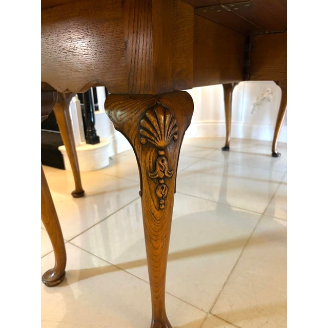 Large Antique Figured Walnut 10-Seater Wake Dining Table, 1920s For Sale - Image 11 of 16