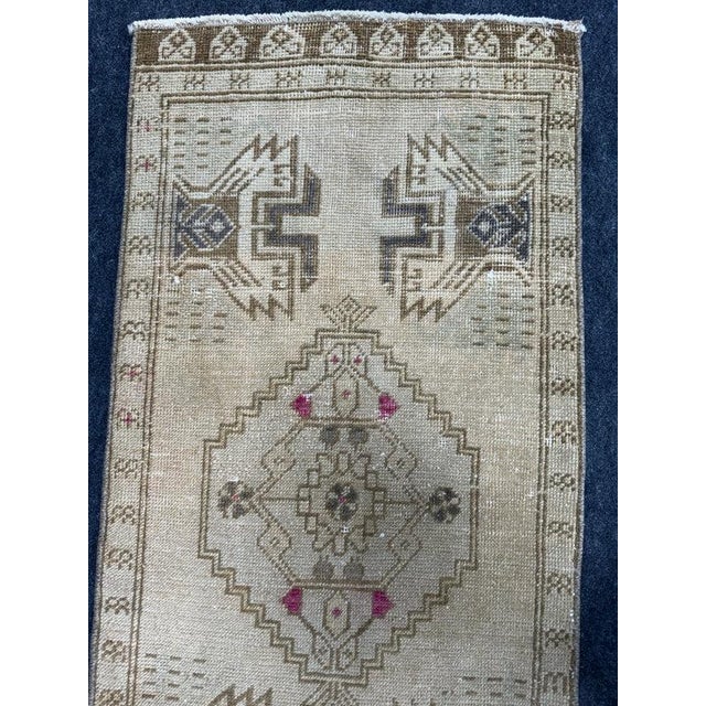Turkish Yastik Rug 1'9" x 3'7" For Sale - Image 4 of 5