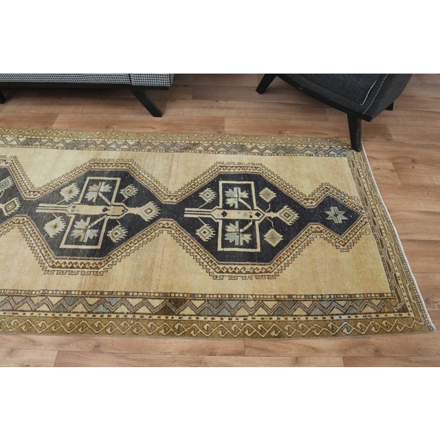 1970s 1970s Vintage Turkish Handmade Wool Cotton Beige Runner Rug For Sale - Image 5 of 11