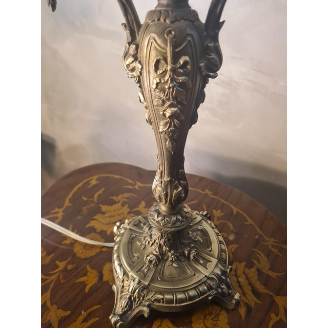 Antique Rocaille Bronze Lamp with Leaded Glass Lampshade in the style of Tiffany, 1880 For Sale - Image 4 of 12