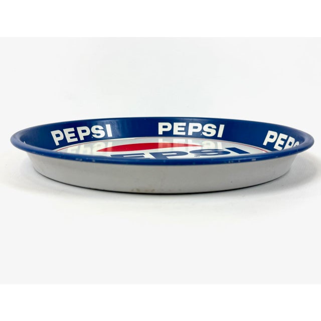 Vintage Advertising Serving Tray from Pepsi, 1987, in Very Good conditions. Designed 1980 to 1989