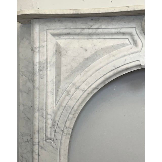Neoclassical Antique Neoclassical White Marble Fireplace Mantel For Sale - Image 3 of 9
