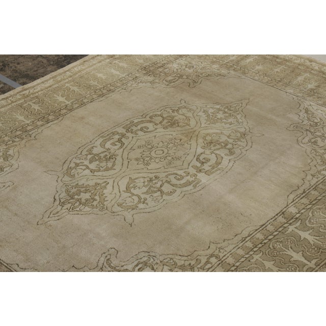 Hand-Knotted Antique Indian Amritsar Rug in Green, Gray, Beige Medallion Pattern For Sale - Image 4 of 9
