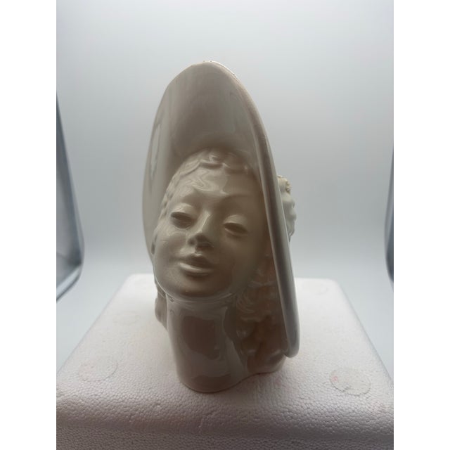 Vintage Royal Haeger Woman’s Head Vase With Wide Brim Hat, Art Deco, 1930s, 9” For Sale - Image 10 of 11