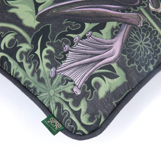 Our alluring amphibian rests atop the decadently dark dandelions of TARAXA. Said to promote healing and carry wishes on...