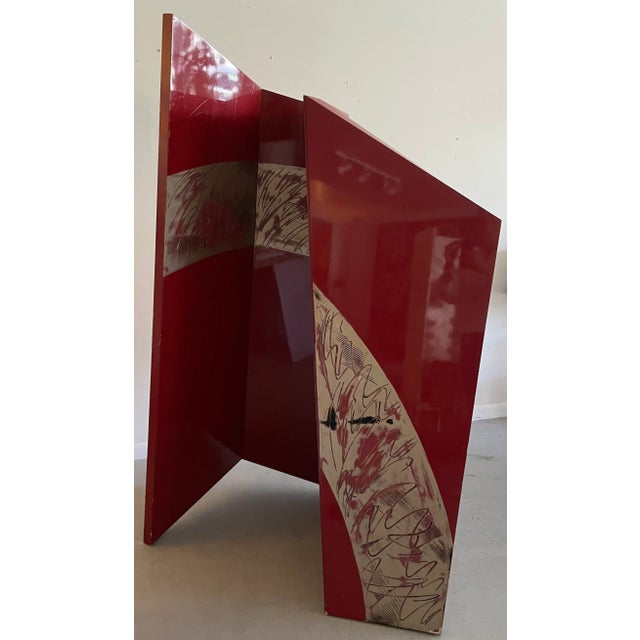 Impressive artistic room divider from 80's. Postmodern style with irregular shape and engraved abstract pattern on shiny...