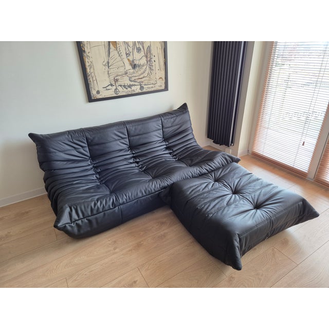 Togo Sofa with Pouf in Black Leather by Michel Ducaroy for Ligne Roset, Set of 2 For Sale - Image 12 of 12