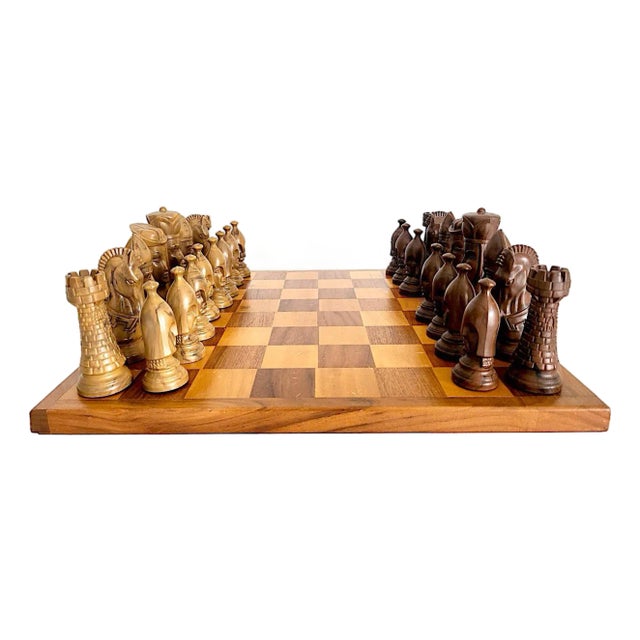 1960s Wood Chess Board and Duncan Ceramic Bisque Chess Pieces, 32 Piece Set For Sale