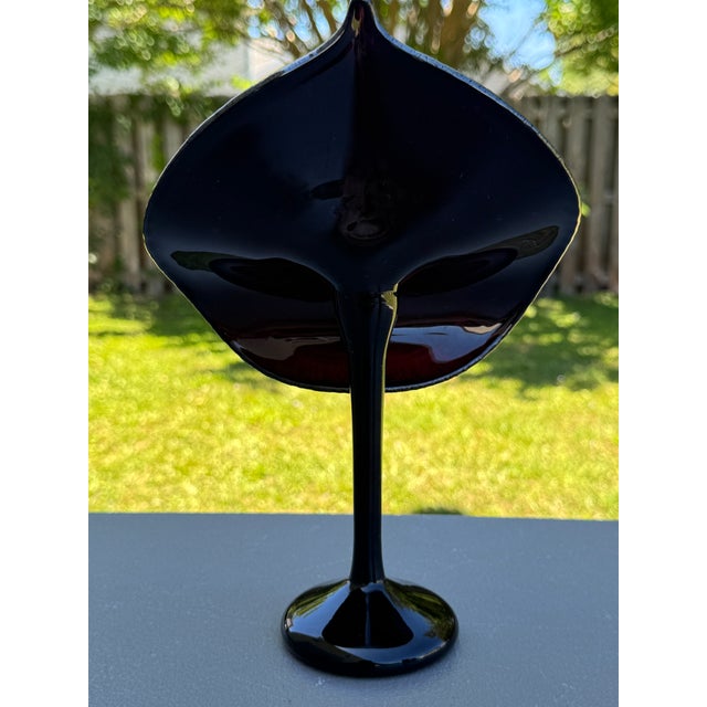 1980s Stuart Abelman Iridescent Studio Art Glass "Jack in the Pulpit" Vase For Sale - Image 6 of 14