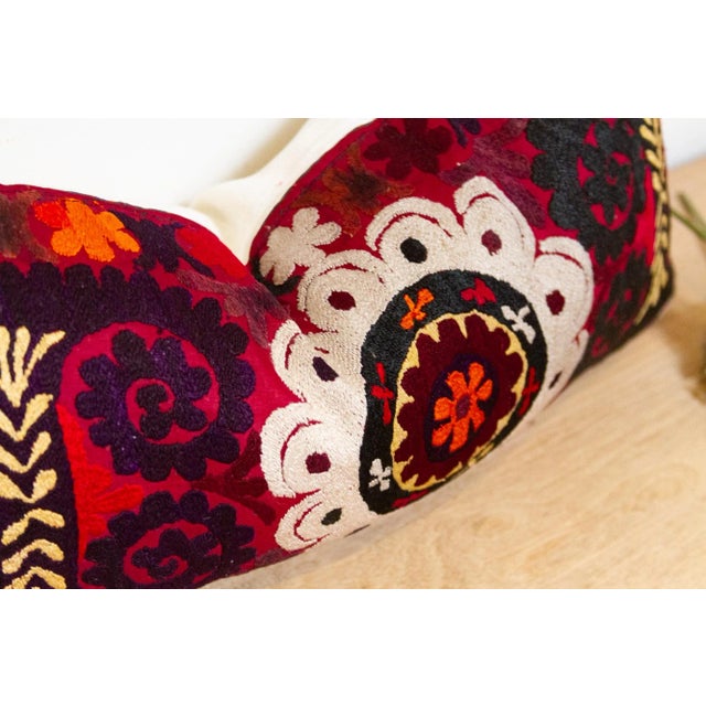 Aroos Antique Uzbek Suzani Linen Pillow For Sale - Image 4 of 7