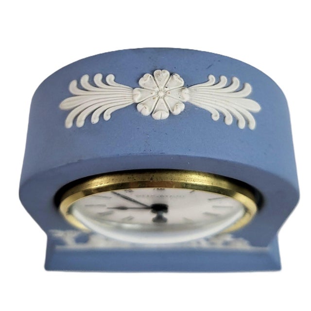 Wedgwood Vintage English Blue Jasperware Neoclassical Wedgewood Shelf Desk Clock For Sale - Image 4 of 12