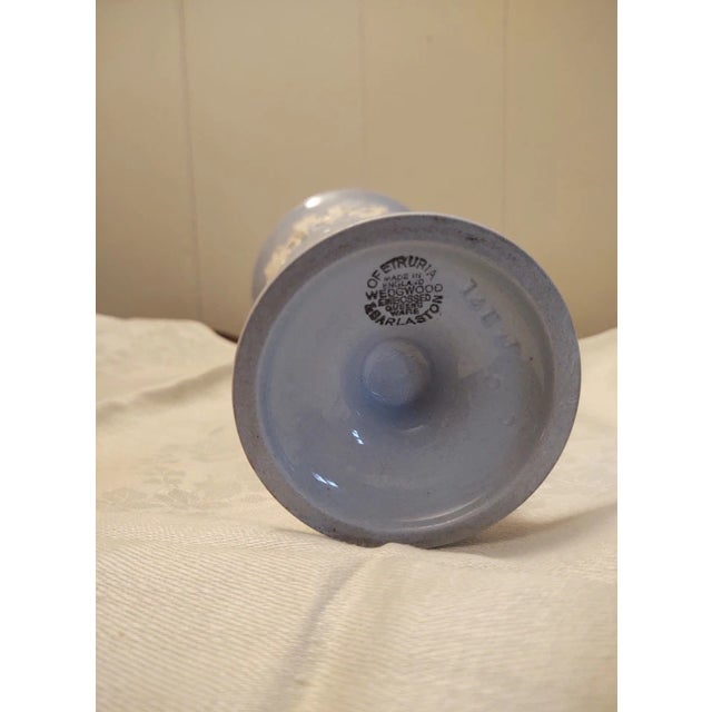 Mid-Century Modern Vintage Wedgwood Queensware Cream on Lavender Vase For Sale - Image 3 of 4