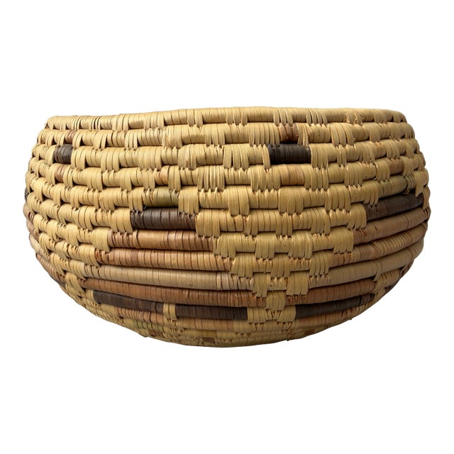 Small Vintage Hand Woven Coil Basket For Sale