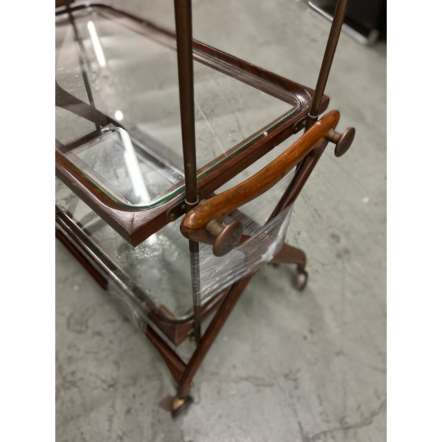 Mid-Century Modern Vintage Wooden Bar Cart For Sale - Image 3 of 6