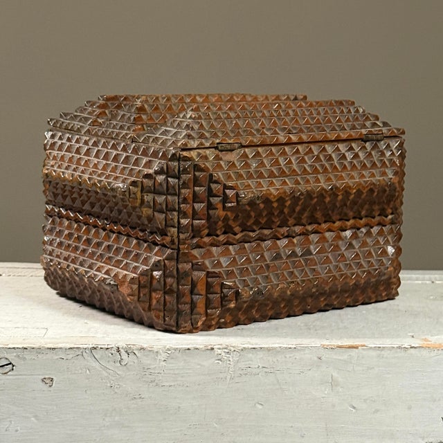 Antique Chip Carved 5 Layer Tramp Art Box With Yankee Victors Collage For Sale - Image 4 of 12