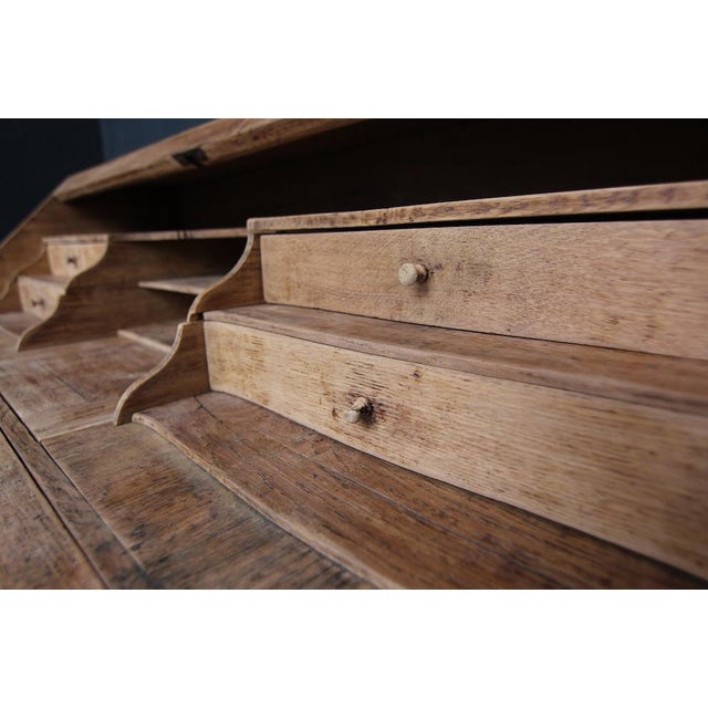 18th Century Flemish Louis XV Secretaire Chest of Drawers in Oak For Sale - Image 6 of 18
