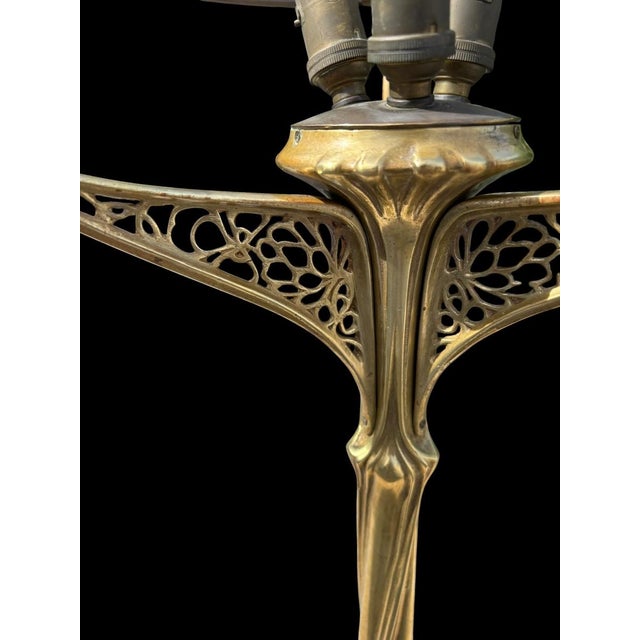 Louis majorelle (toulouse 1859 – nancy 1926) important art nouveau lamp base in bronze with a golden patina. Twisted shaft...