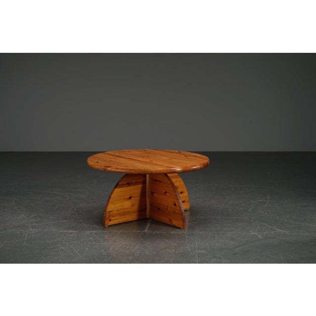 period: 1970s origin: The Netherlands dimensions: h45.5 x w90 x d90 cm material: pine wood I have official proof of...