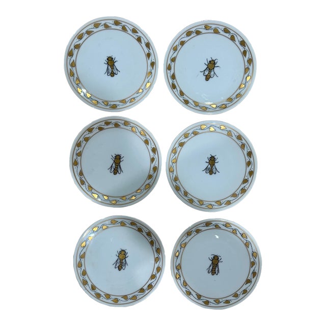 Vintage Mid Century Modern Bavarian Porcelain Bee Plates Hand Painted Folk Art Small - Set of 6 For Sale