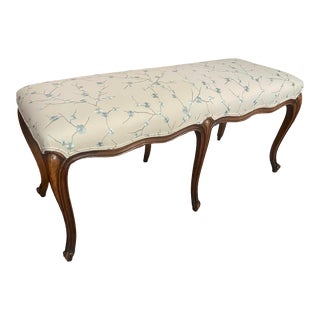 Vintage Louis XV French Style Wood and Floral Upholstered Bench For Sale