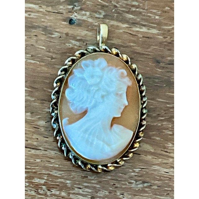 Mid 20th Century Vintage Victorian 12k Handcarved Cameo Pendant Brooch For Sale - Image 5 of 11