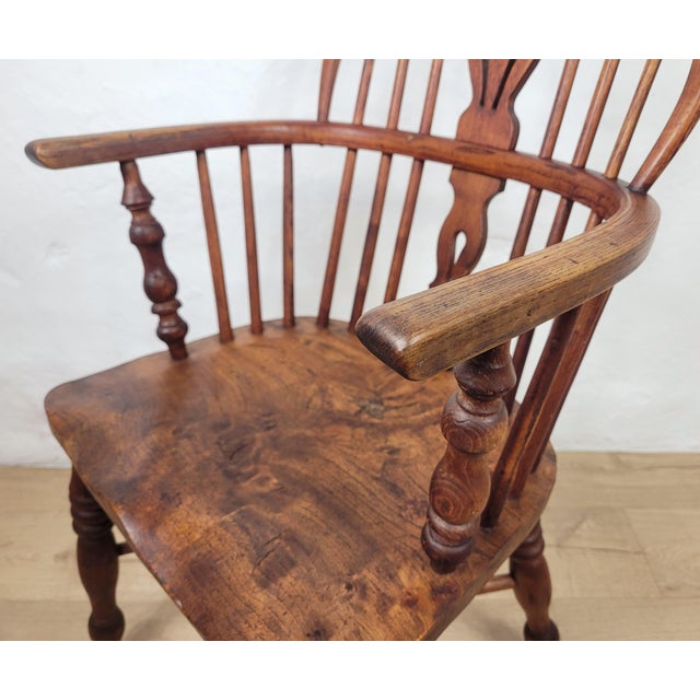 Brown 19th Century Victorian Windsor Armchair For Sale - Image 8 of 18