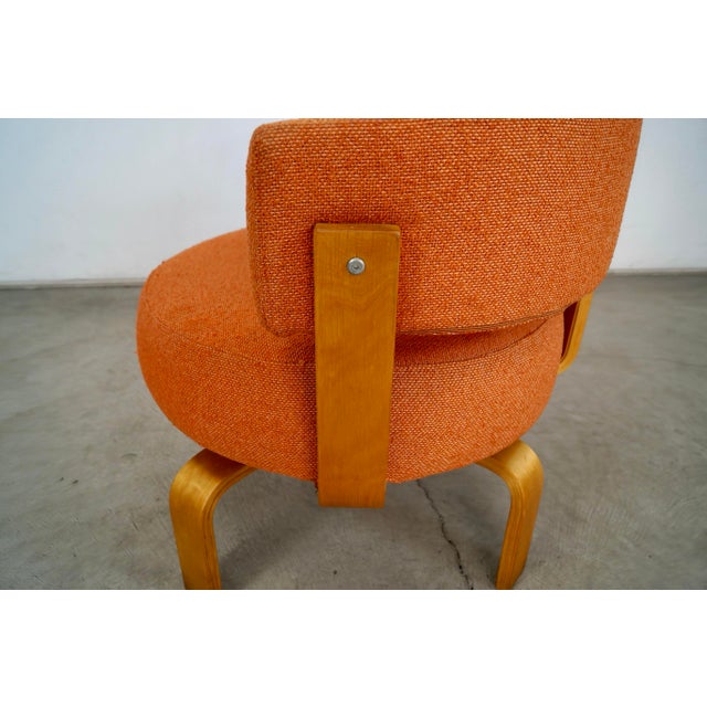Early 2000’s Postmodern Carina Bengs Bentwood Swivel Lounge Chair For Sale - Image 11 of 12