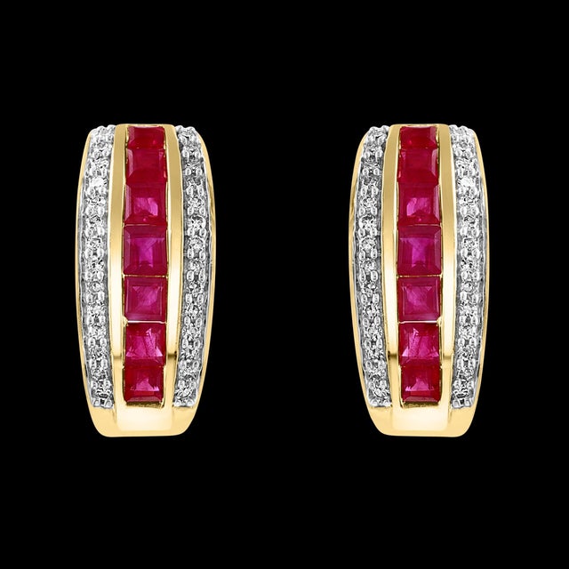 Princess Cut Natural Ruby and Diamond Stud Post Earrings 14 Karat Yellow Gold For Sale - Image 16 of 18