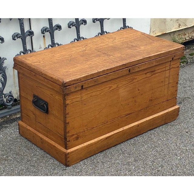 English English Pine Trunk or Blanket Chest For Sale - Image 3 of 18