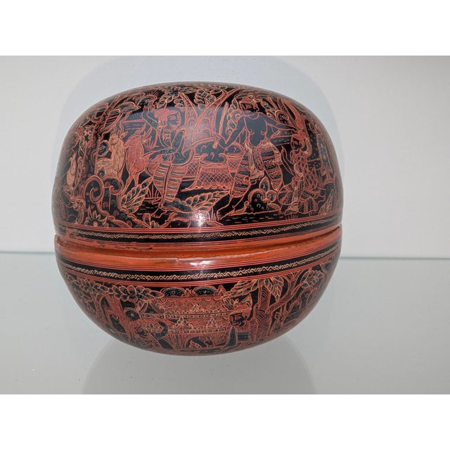 Large Vintage Burmese Lacquer Ball Box, 1960 For Sale - Image 9 of 13