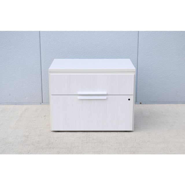 Modern Modern Marc Krusin for Knoll Anchor Credenza Cabinet in Whitened Ash Laminate For Sale - Image 3 of 18