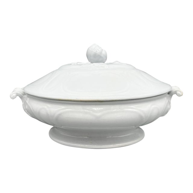 19th Century English J. Edwards White Ironstone Covered Tureen St. Louis Shape – Victorian / English Country For Sale