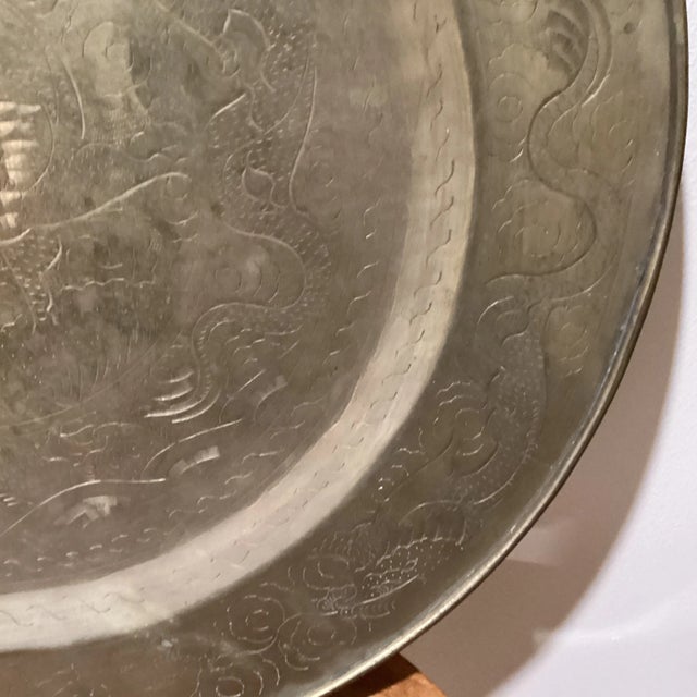 Early 20th Century Antique Big & Heavy Chinese Etched Brass Tray Asian Motif For Sale - Image 5 of 12