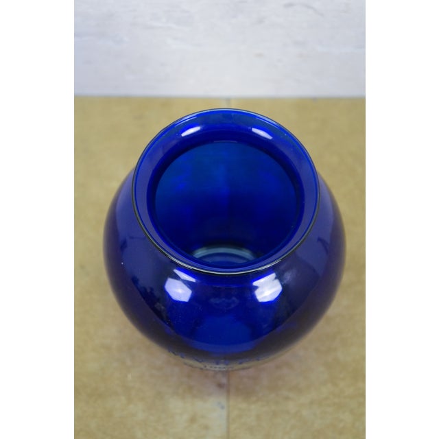1990s 1995 Miami Valley Hunt & Polo Club Cobalt Blue Winner Trophy Vase 7" For Sale - Image 5 of 11