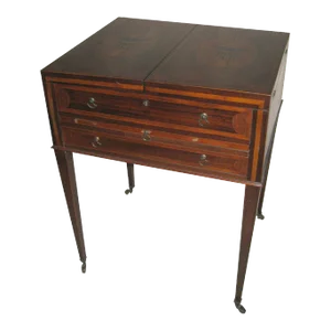 19th century Georgian Mahogany Dressing Table
